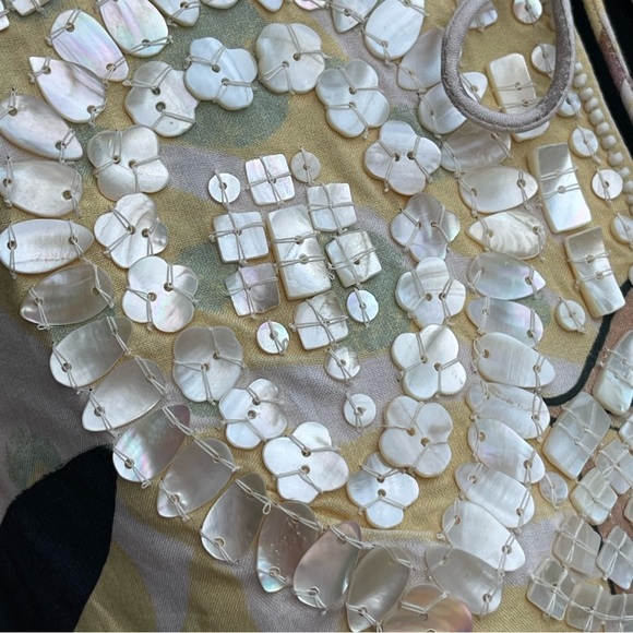 Soft Surroundings Vigne Tropical Yellow Black Shell Tunic Blouse Pearl Sz Small - Picture 6 of 10